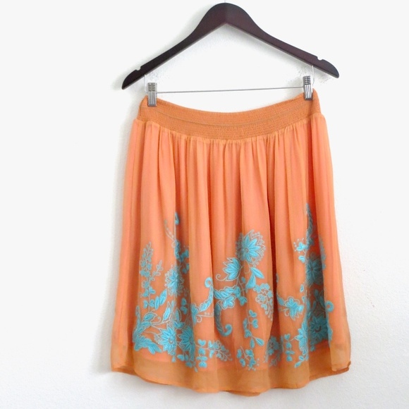 NEW! Sundance 100% Silk Embroiderd Floral Skirt Tassels Coral Pink Turquoise S - Picture 3 of 6